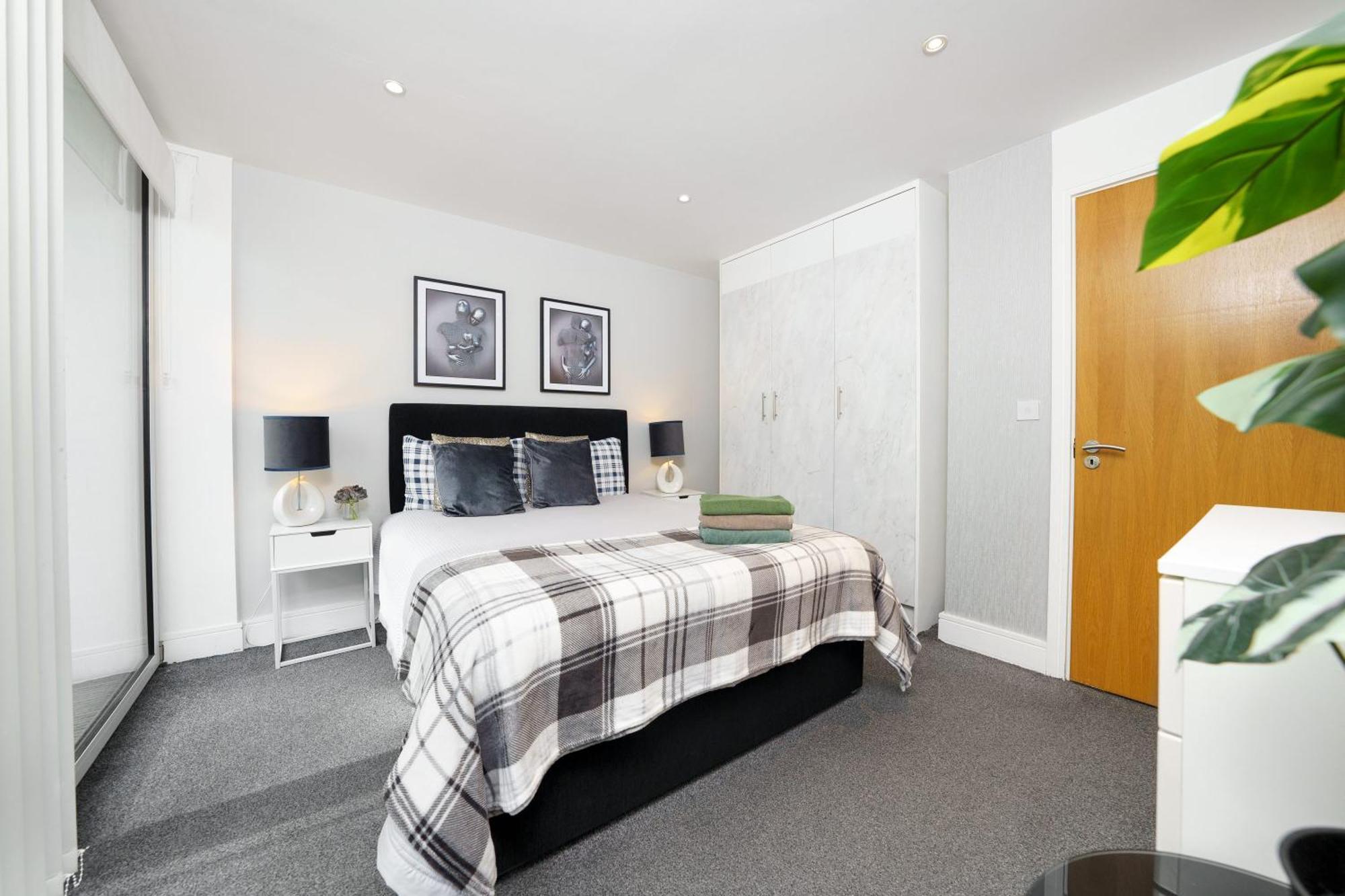 Cobalt Point 2 Apartment London Luaran gambar